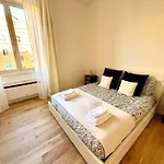 Vatican Haven Apartament *
